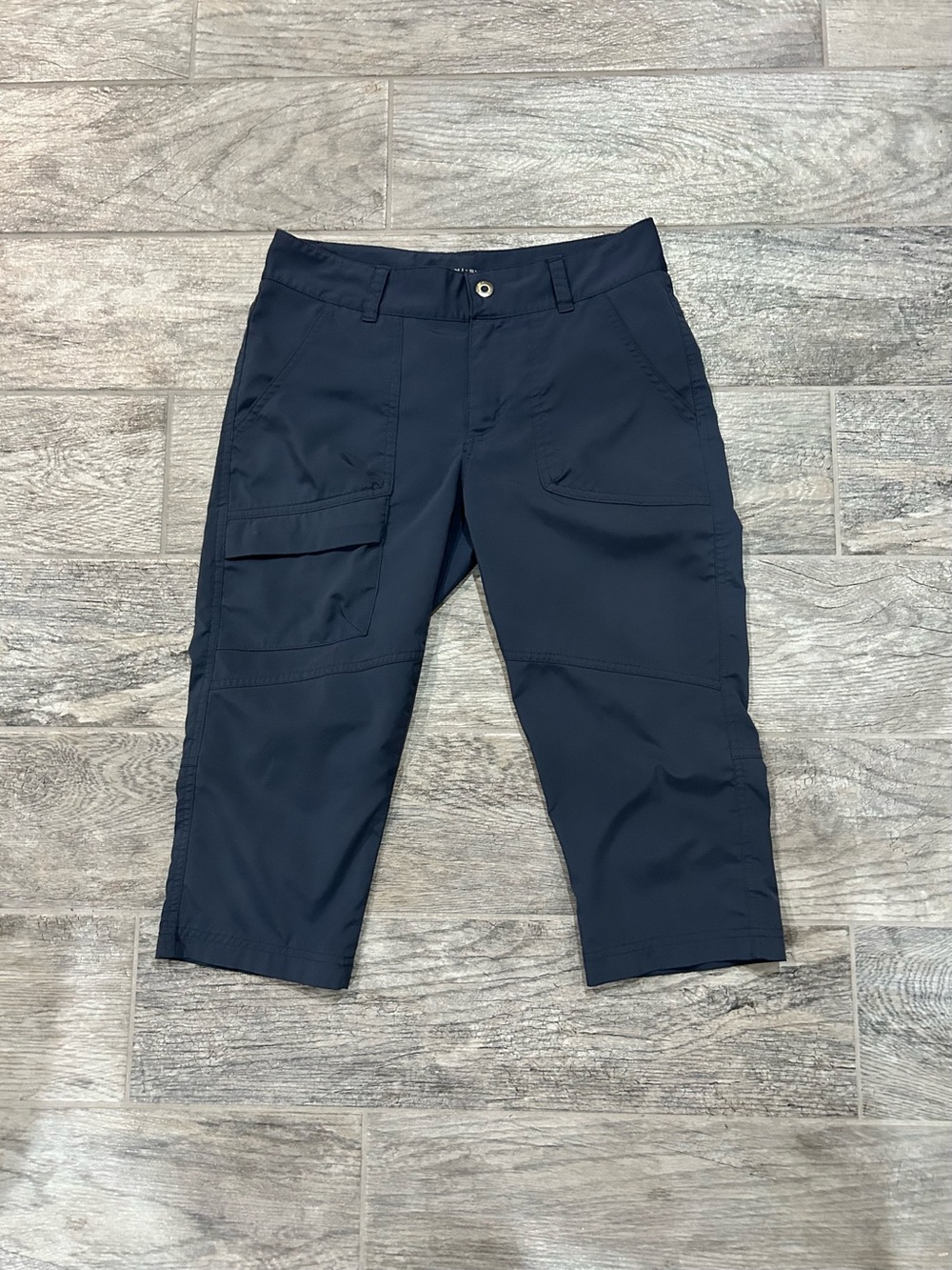 Columbia Women’s Navy Cargo Capris